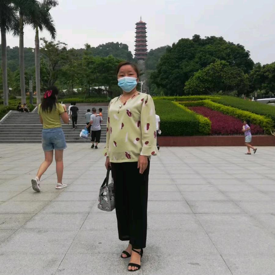 萍水相逢