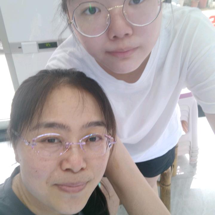 菩提树下了凡尘，满目浮影却是你。