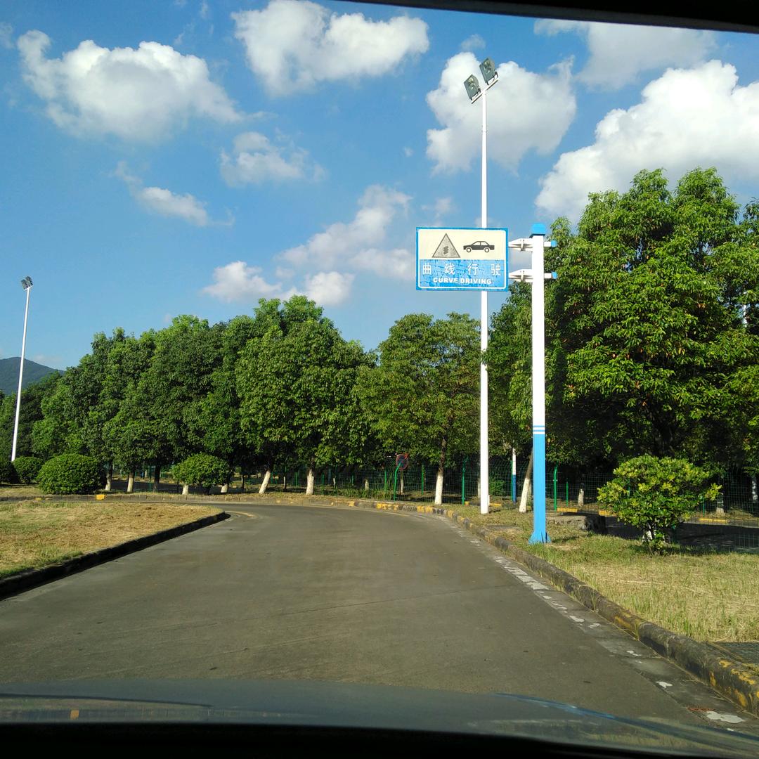 周顺远驾校摩托车驾考
