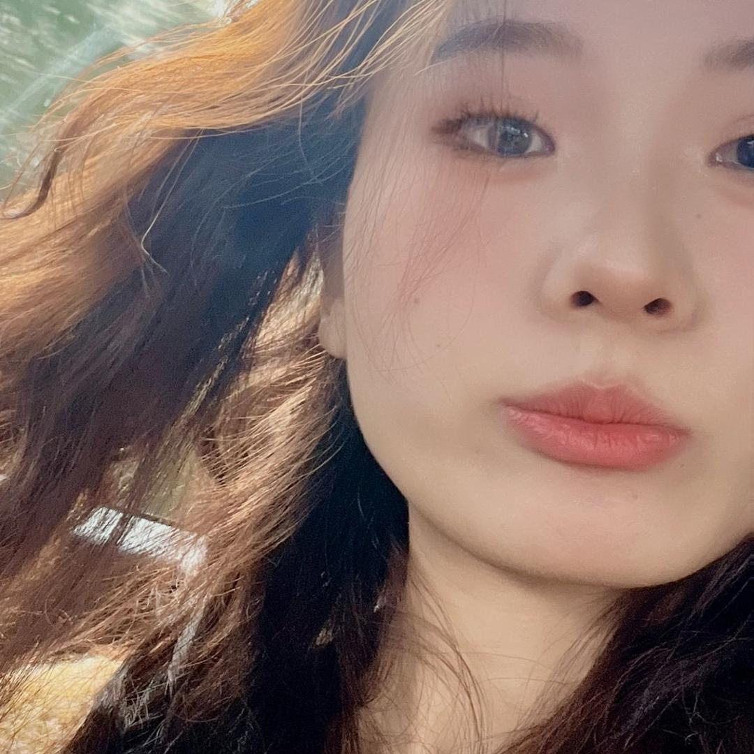 咸阳市秦都区彩红爱意日用品商行