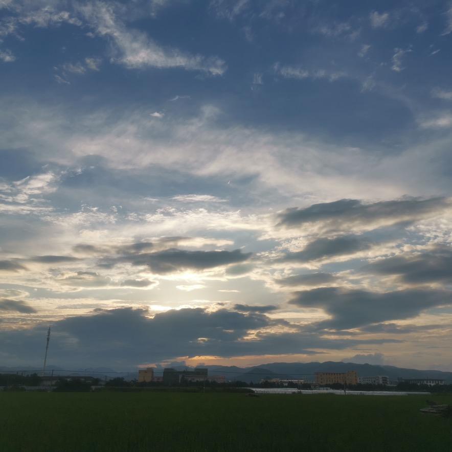 天际