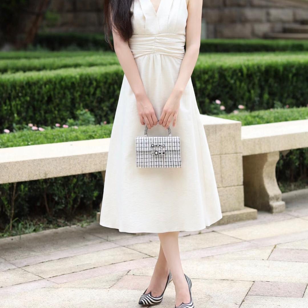 星月大牌女装