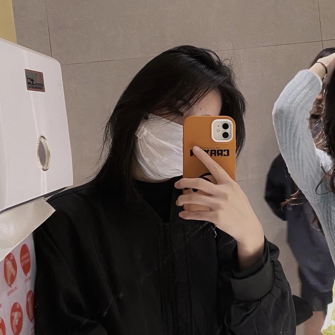 困炸了的兔子