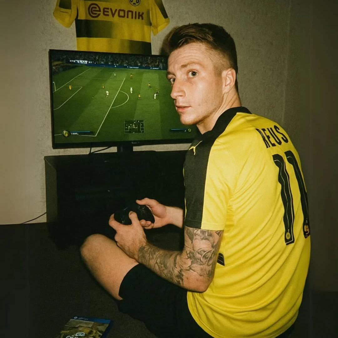 AAA月半狸奴全国巡跳