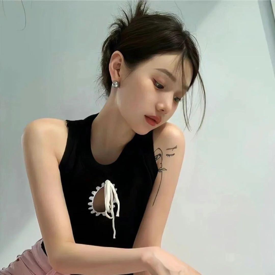 poki_（接穿戴甲）