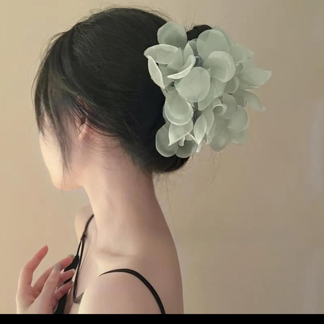 干着e人工作的i人