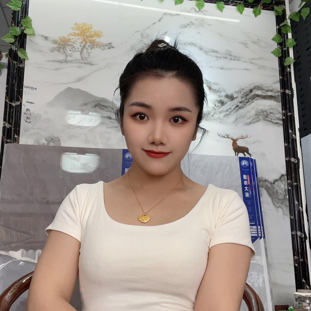 灵山顺辉瓷砖（卖瓷砖的小秋）