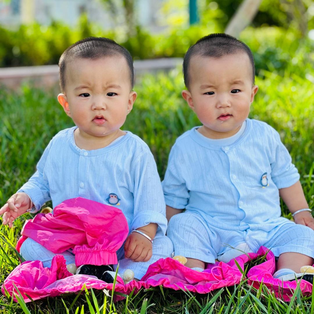 双胎兄弟👦🏻👦🏻