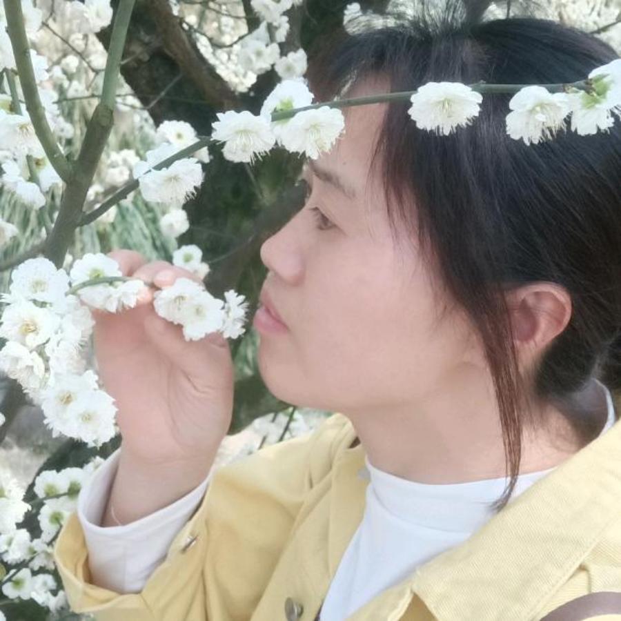 小尤