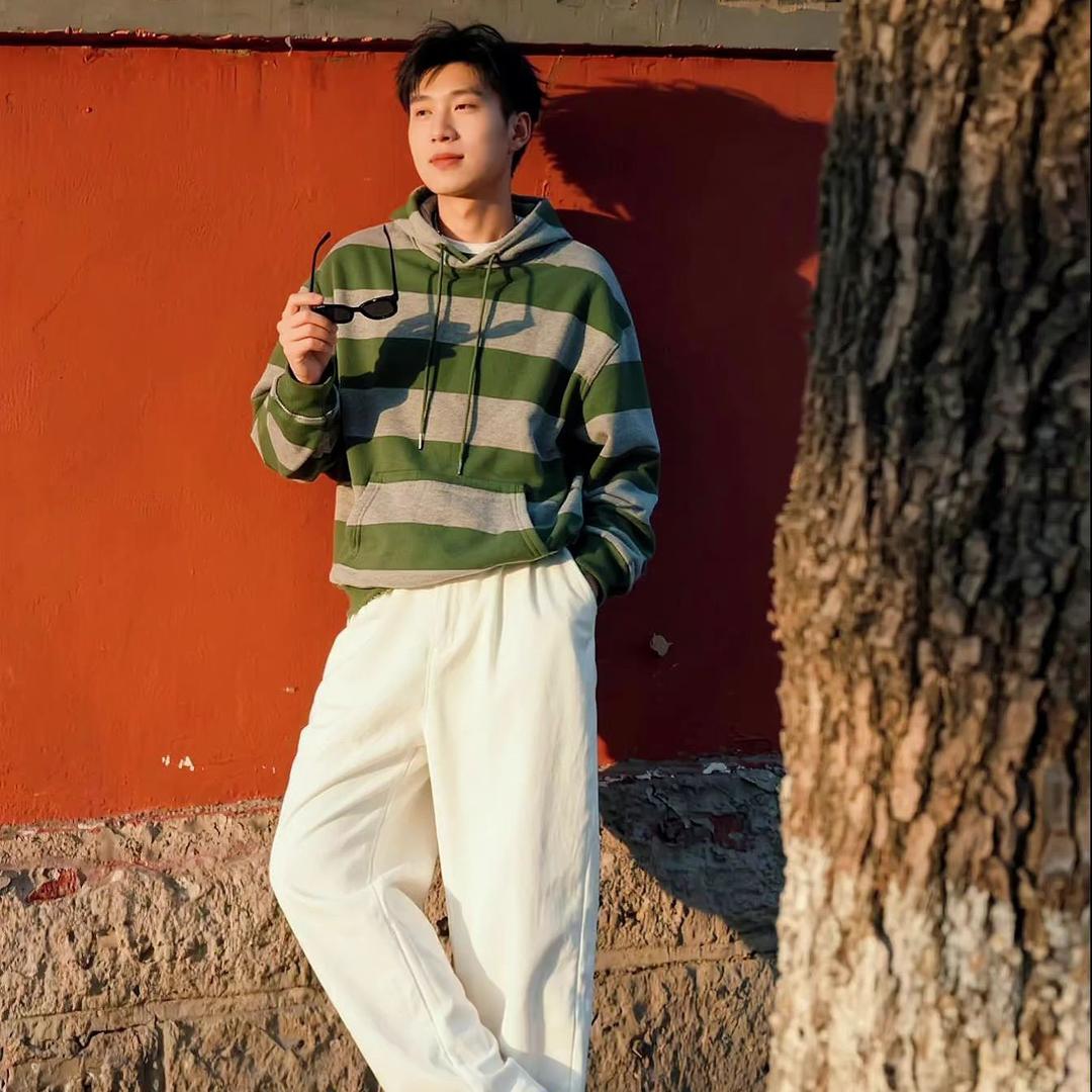 六盘水90后的车贩子（小孔）