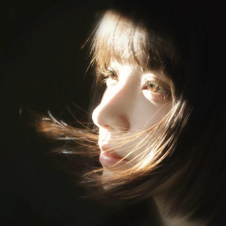 薏畔伶