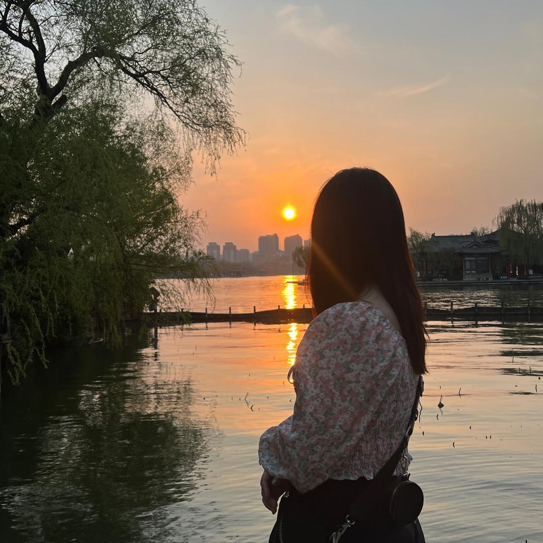 大明湖畔的夏雨蛤