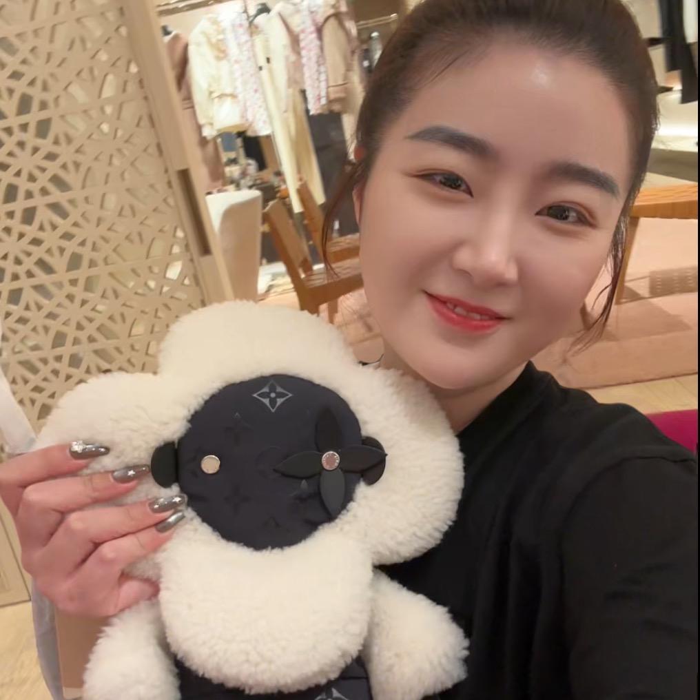 猫百万🐱-popoki奢品女装主理人