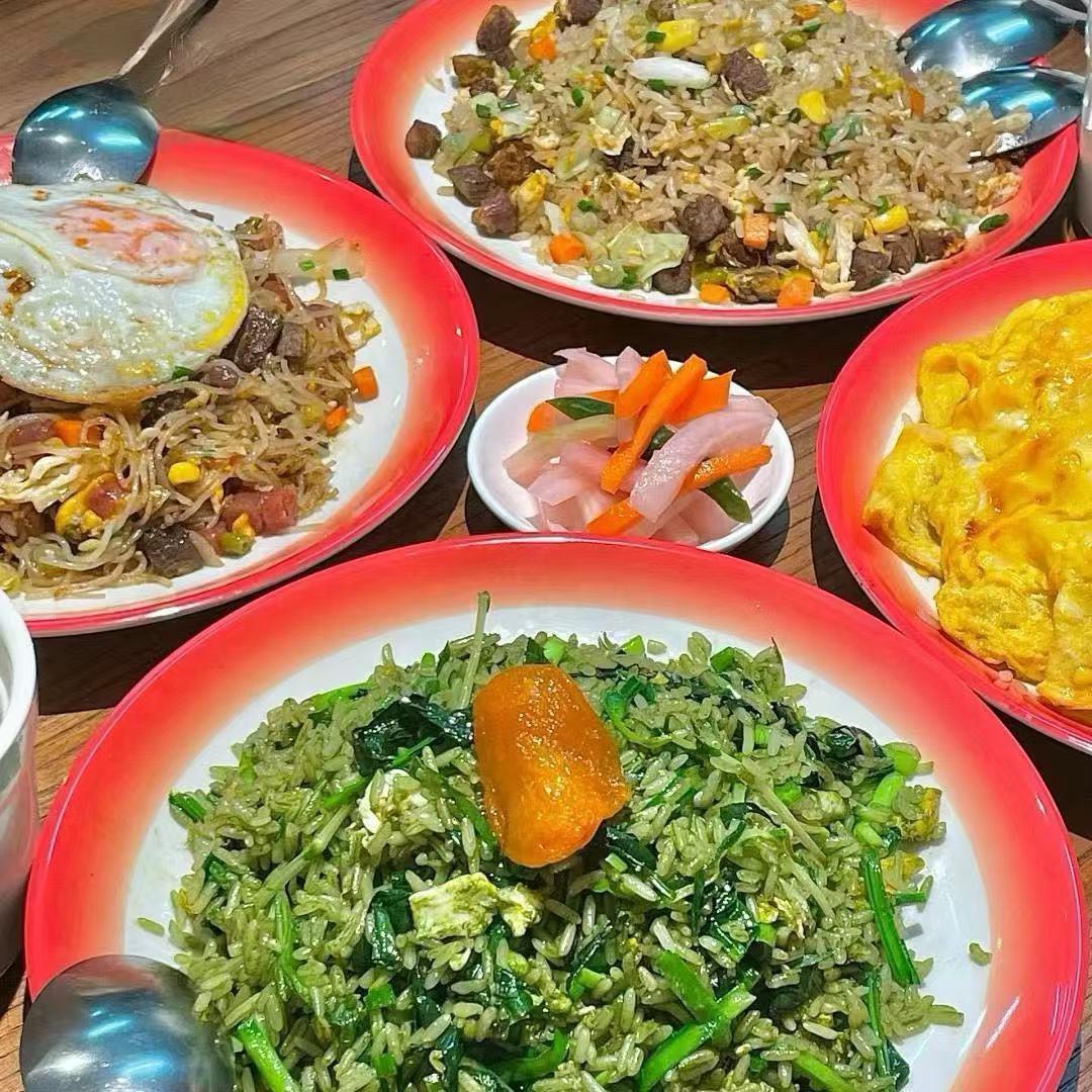 牛子怡鸡蛋饭(皇叔街店)