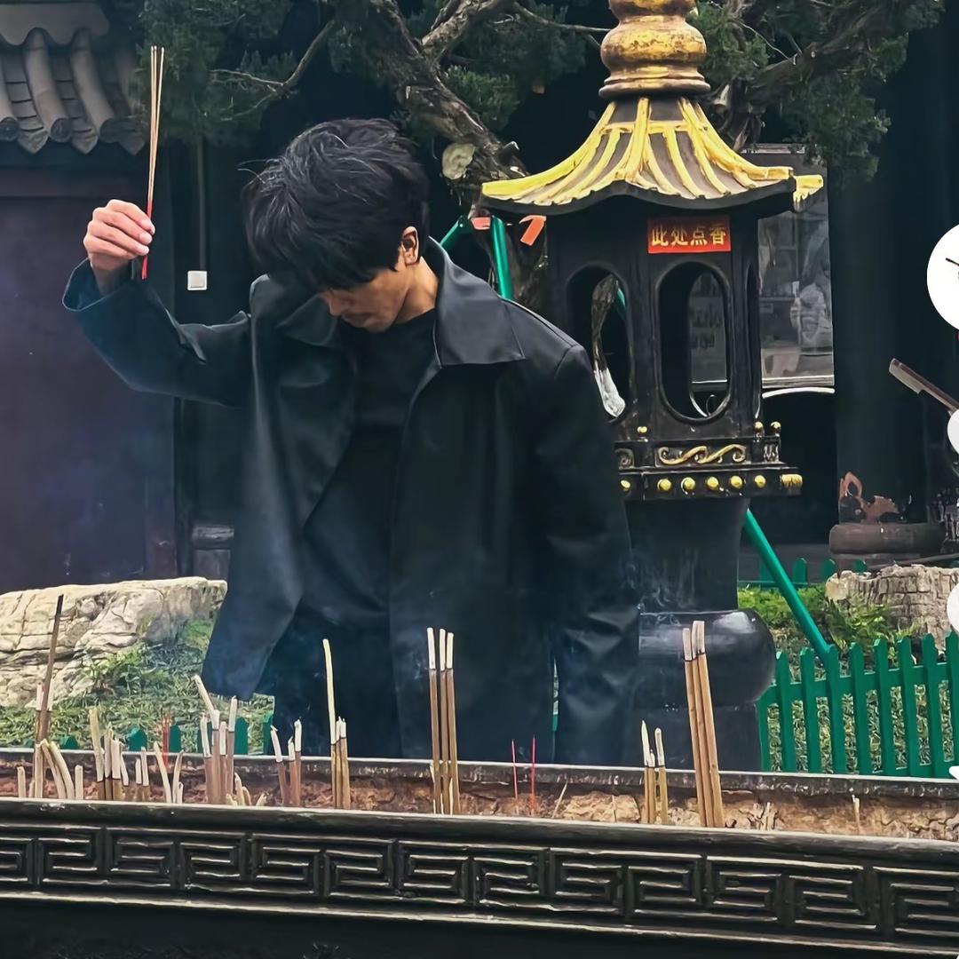 张万森、一叶之秋