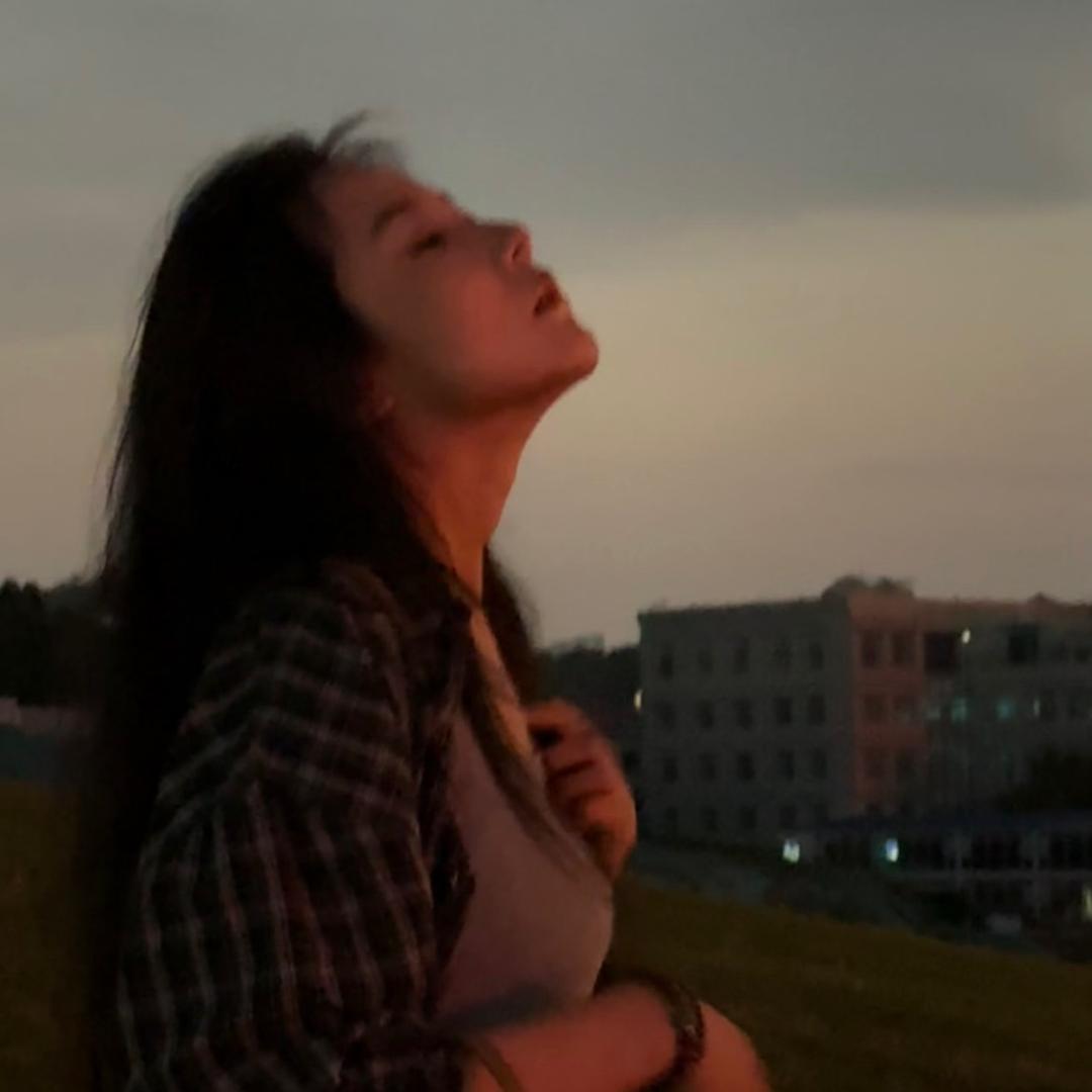 沈易ing