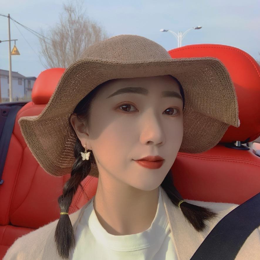 宝藏女孩的泳衣