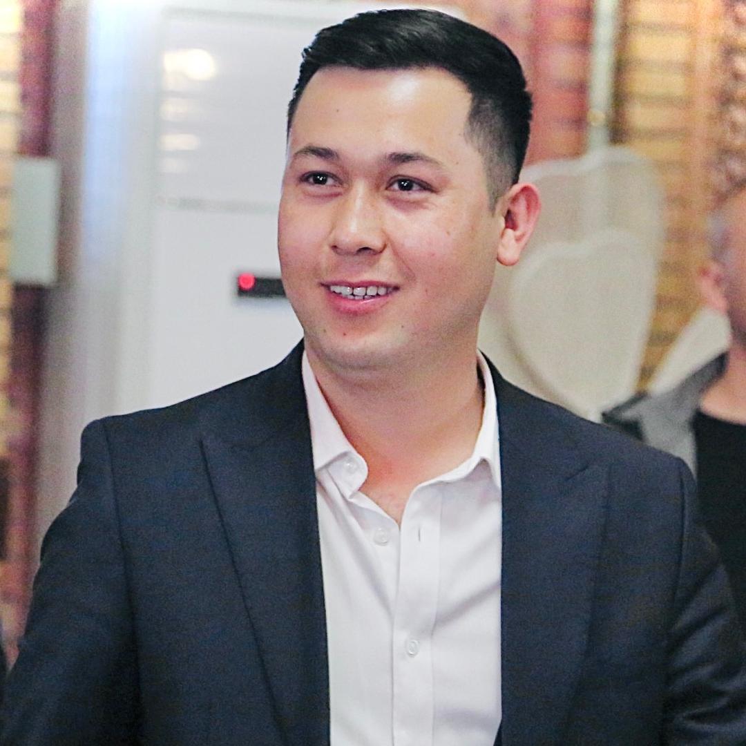 巴依阿凡提服装店