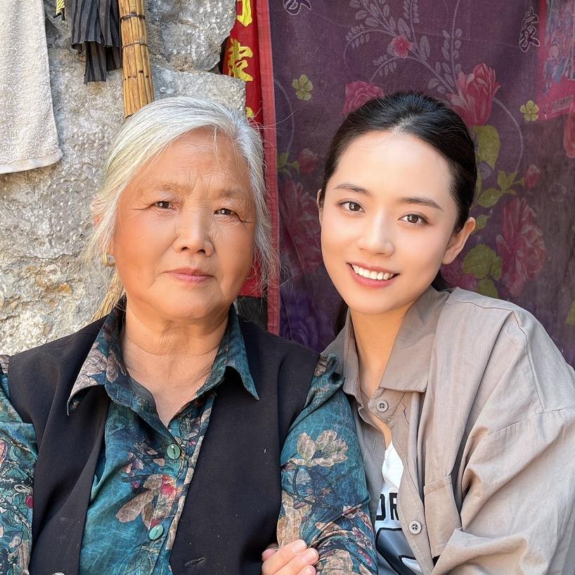遇见山里的她