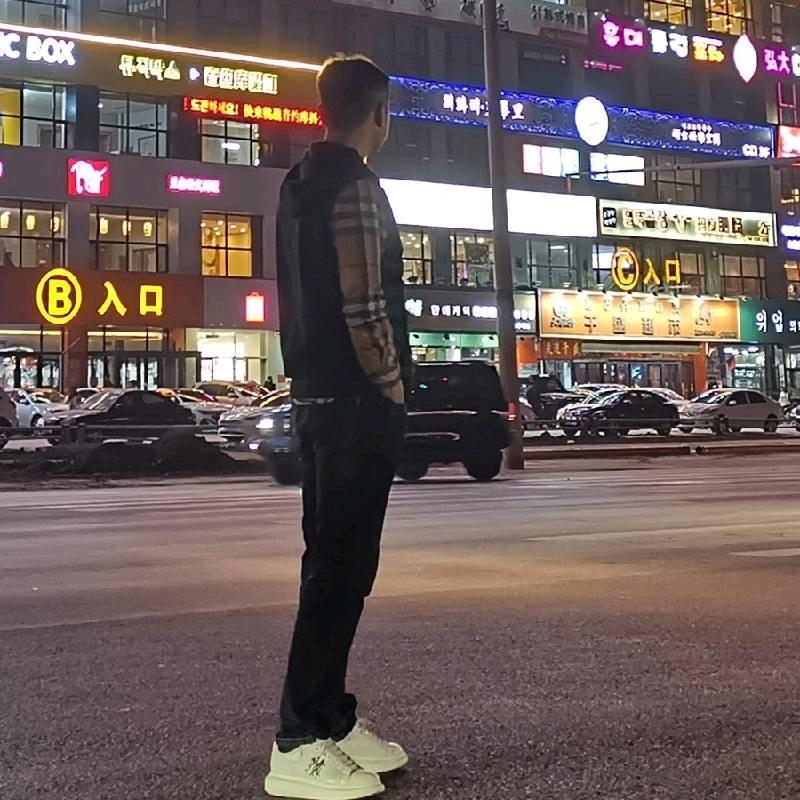 延吉+刘小天