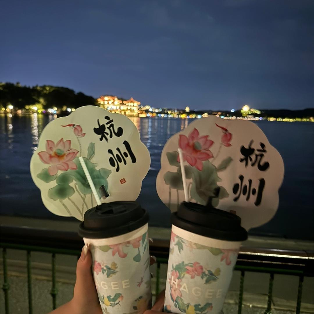 爱吃鸡翅