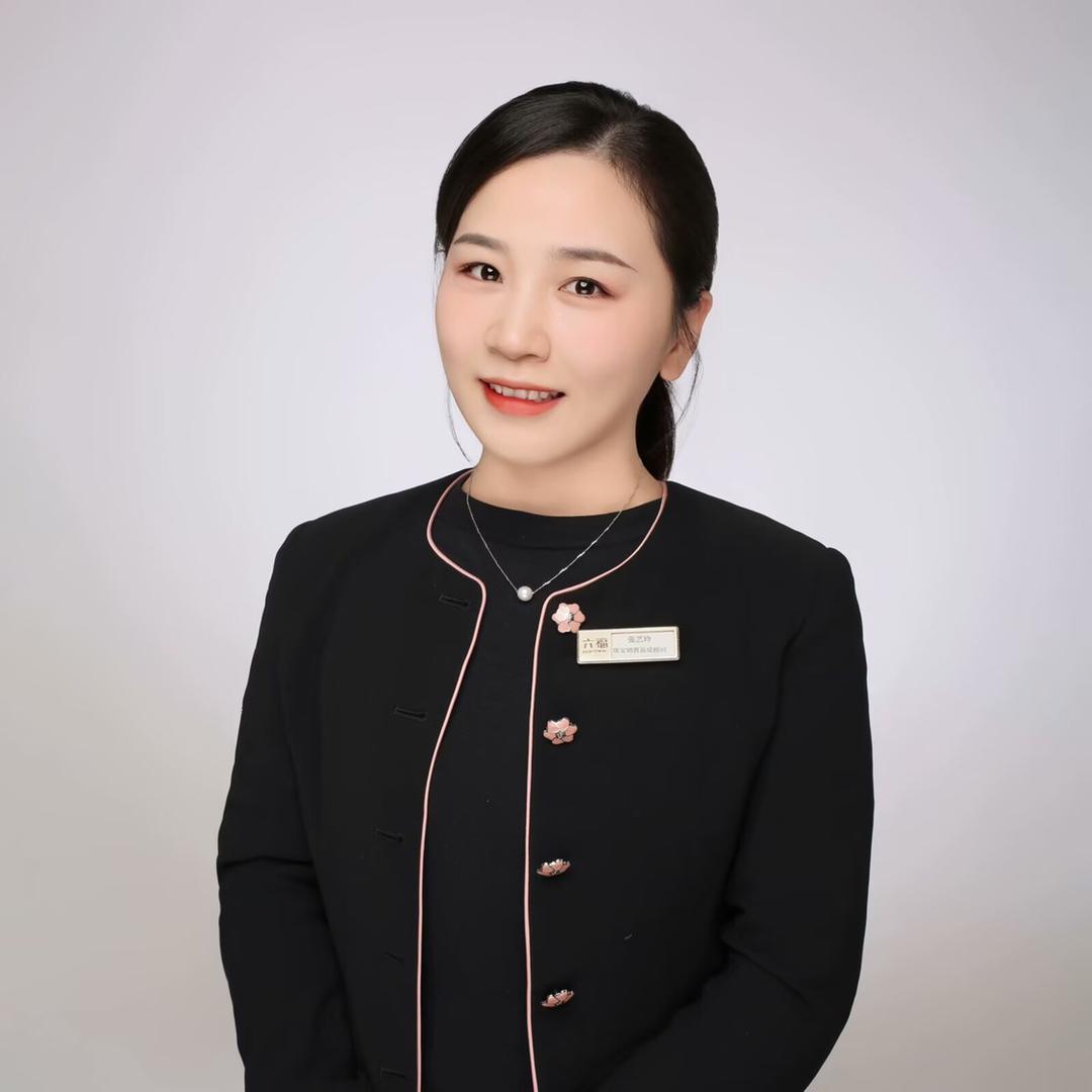 六福珠宝艺玲姐姐