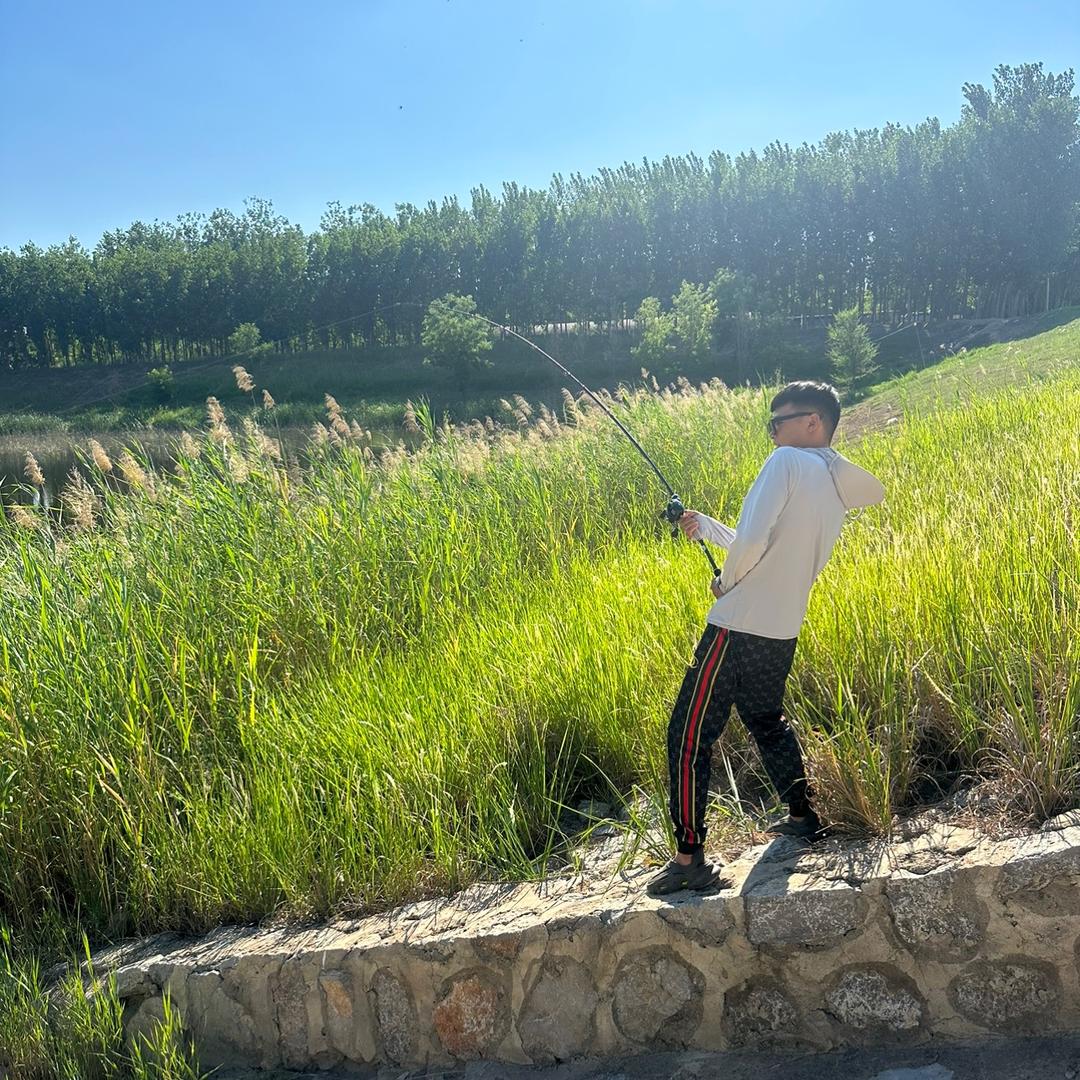 爱钓鱼🎣的(老登)