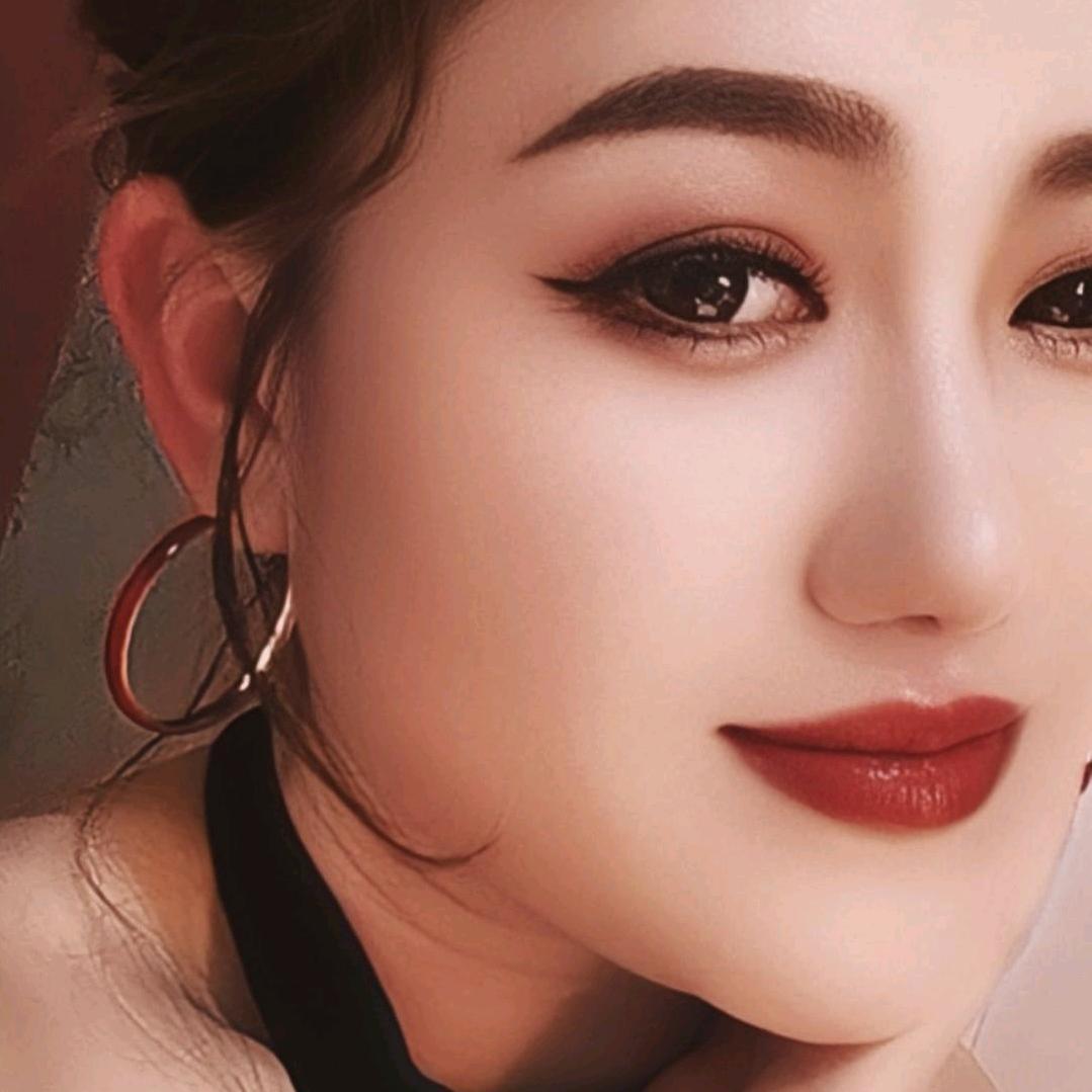 王麻子美妆  佐霞