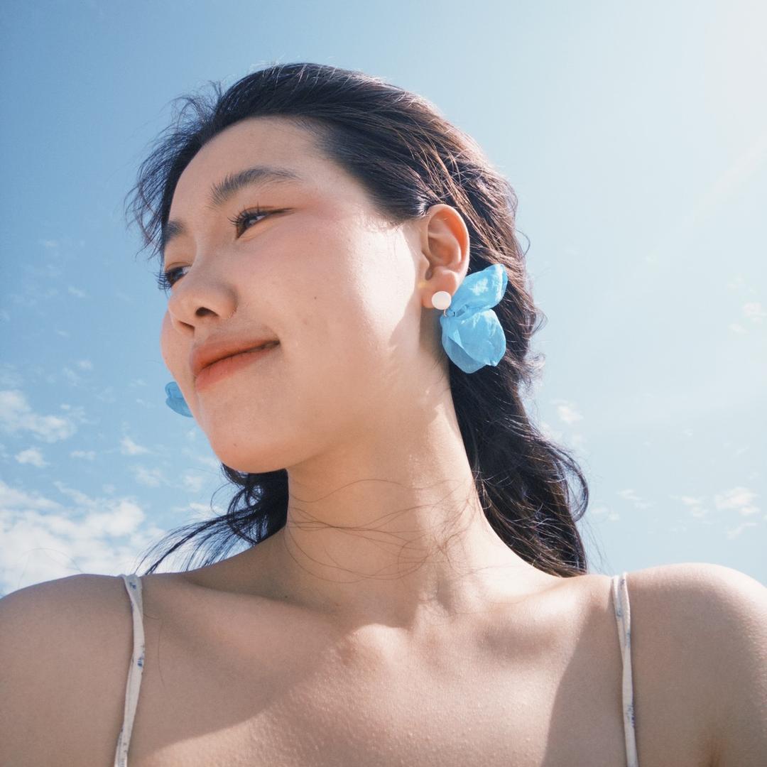 李妞妞