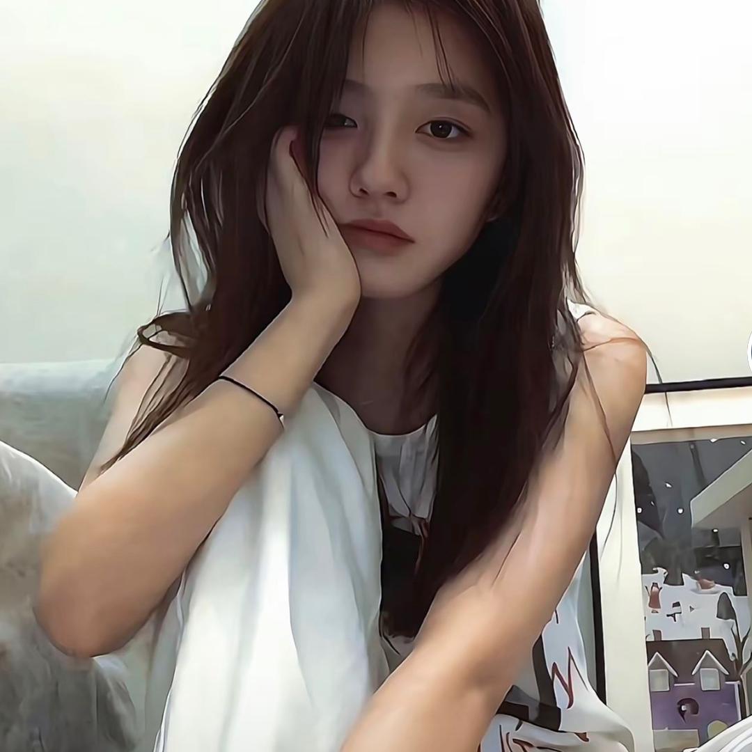 这个少女不太冷