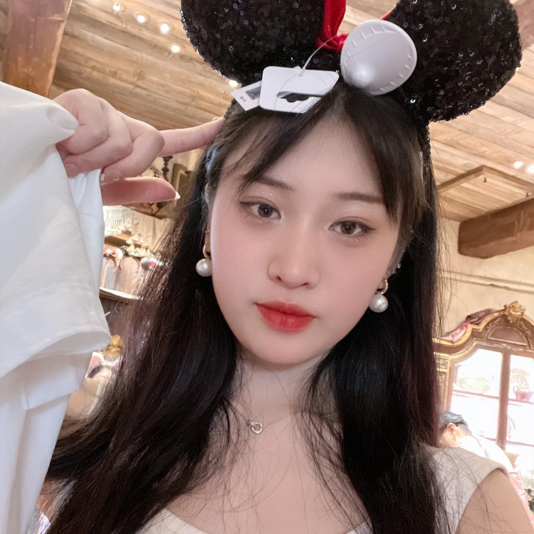 @小丽
