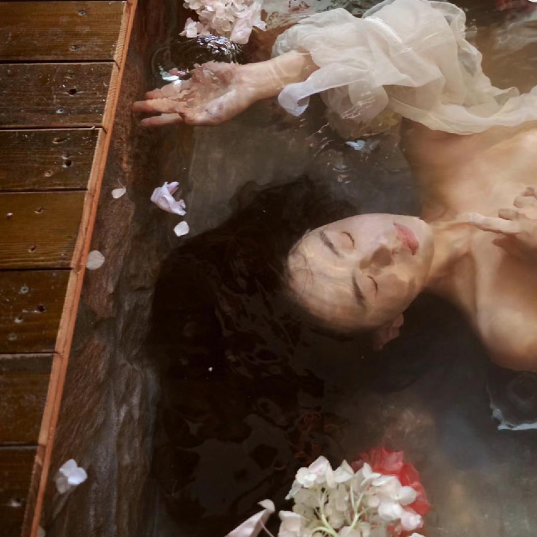 卖咖啡的单身老板娘