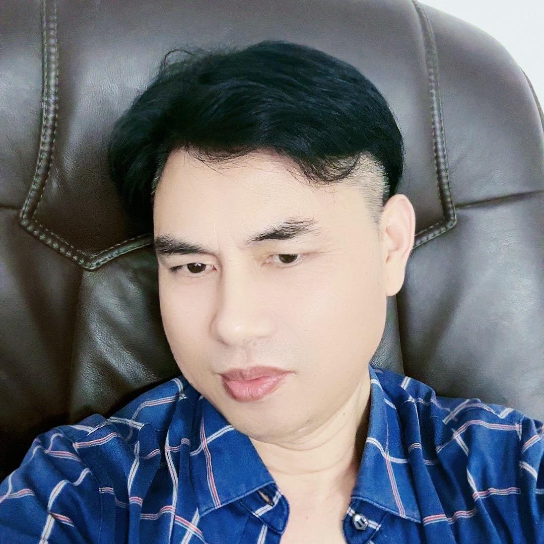 李祥🎤（准备唱到八十岁）