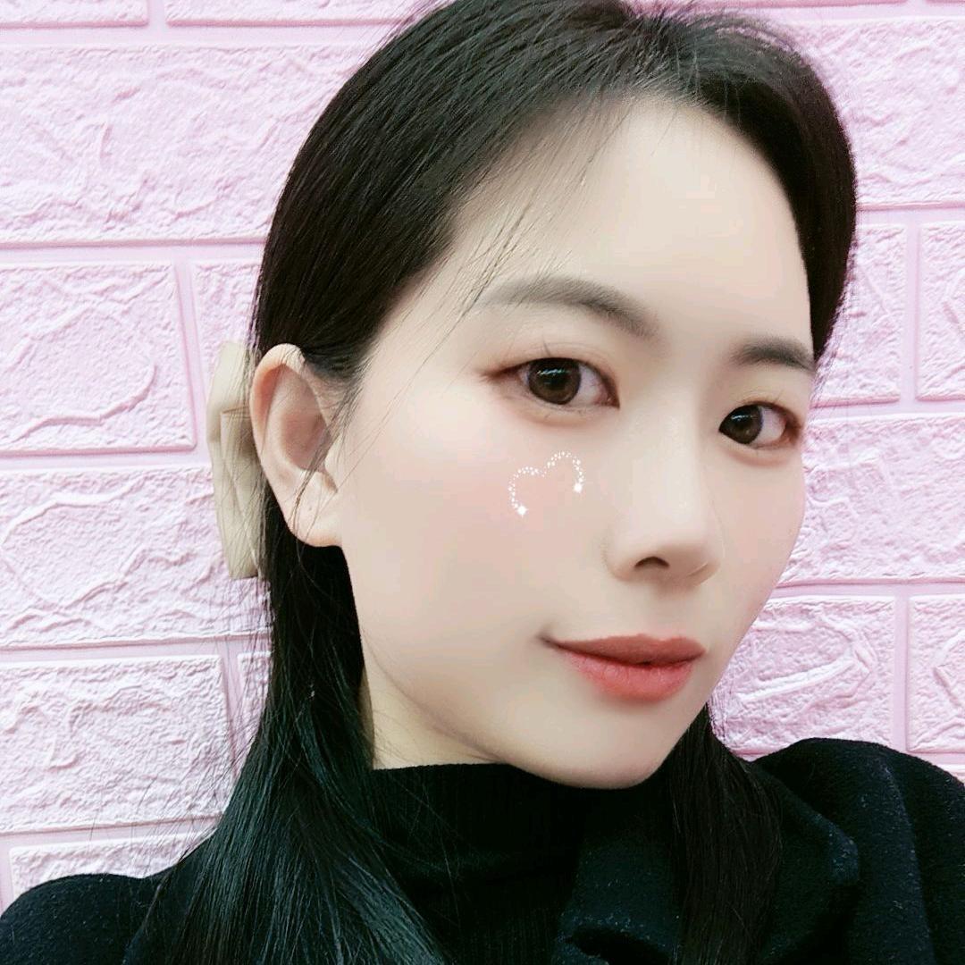 叶子吖🍃