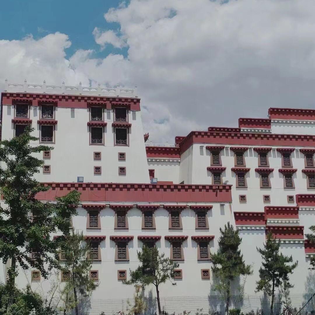 在小布达拉宫的摄影师顺子