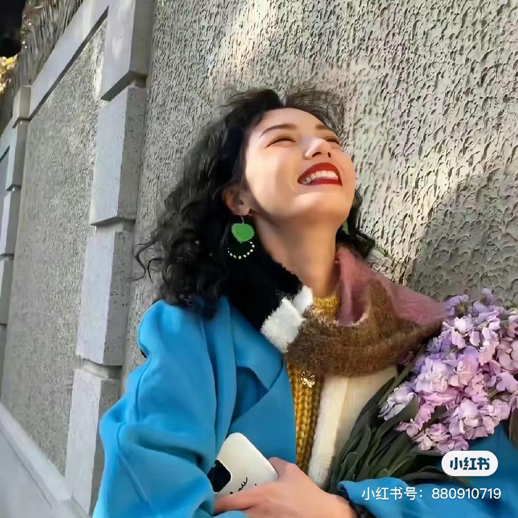 售房小姐姐的日常