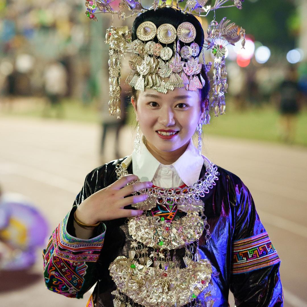 村超苗妹兰兰