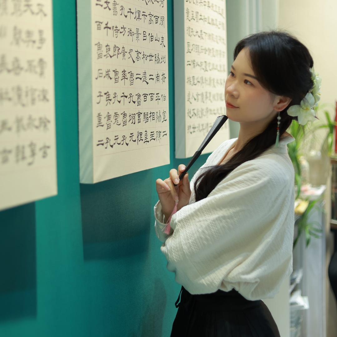 绘客君