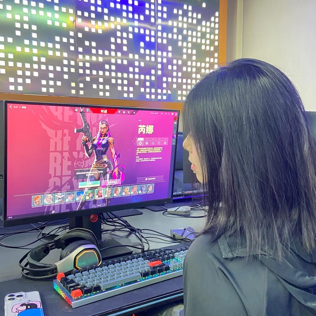 辣炒小c（无畏契约）