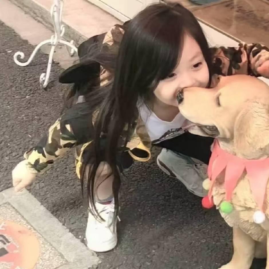 呆毛卷卷
