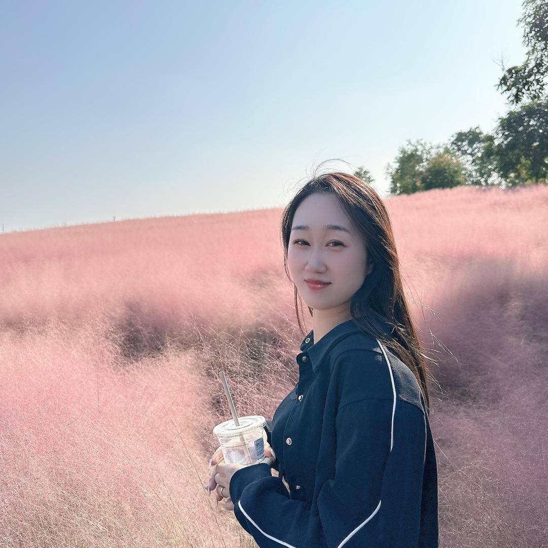杭奈奈
