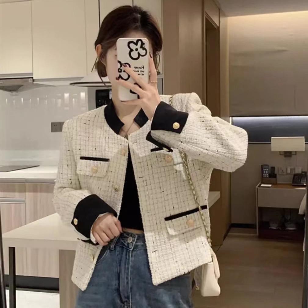 莉雅时尚服饰店