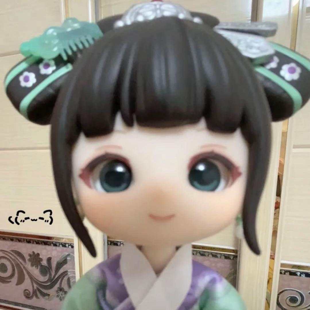 一块易碎的汉堡面包