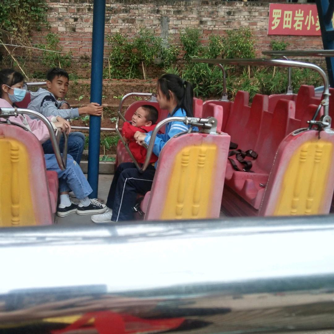 毛衣16针横机加工