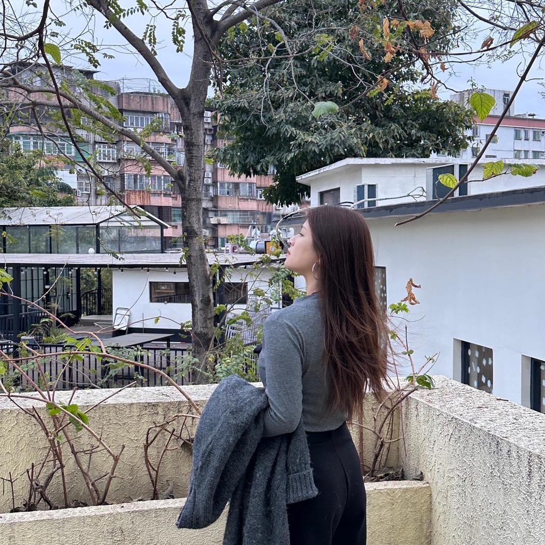 吃饱了.