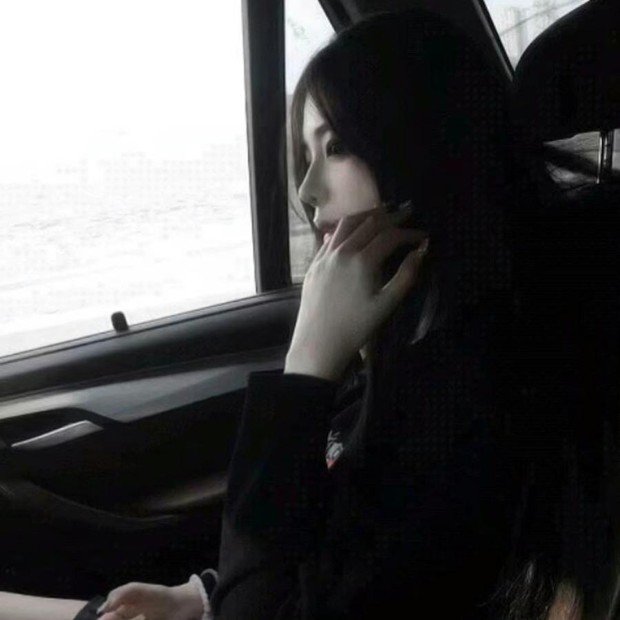 小小英