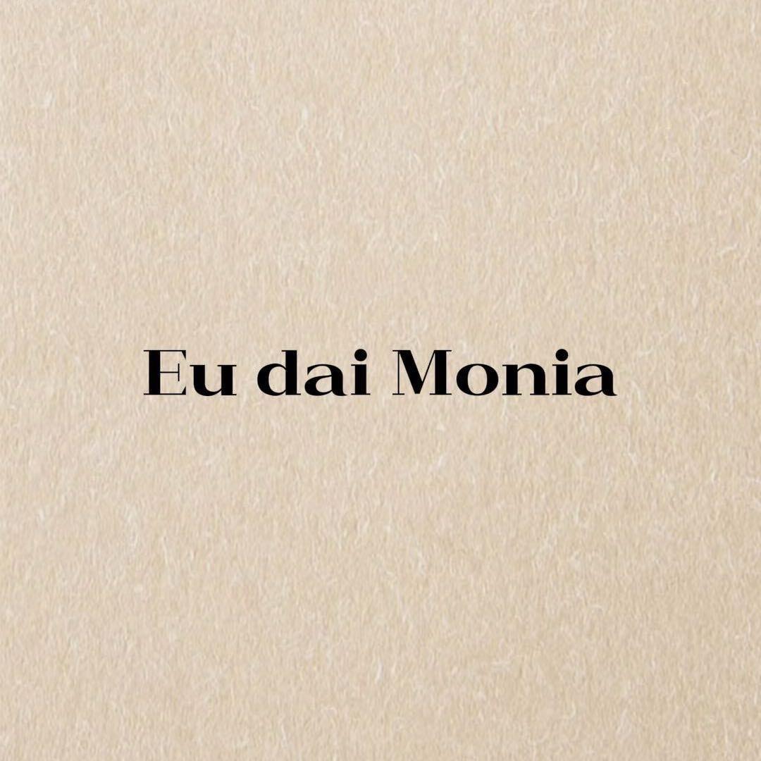 Eu dai Monia线下女装体验店