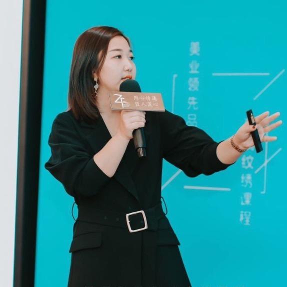 阜宁县轻奢风美容店