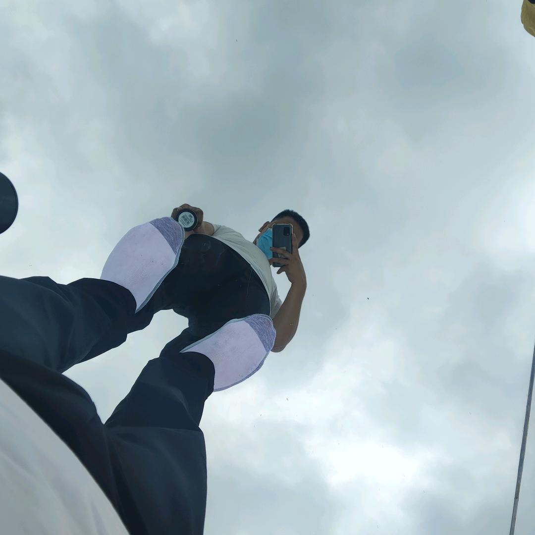 王在艳阳天的生活