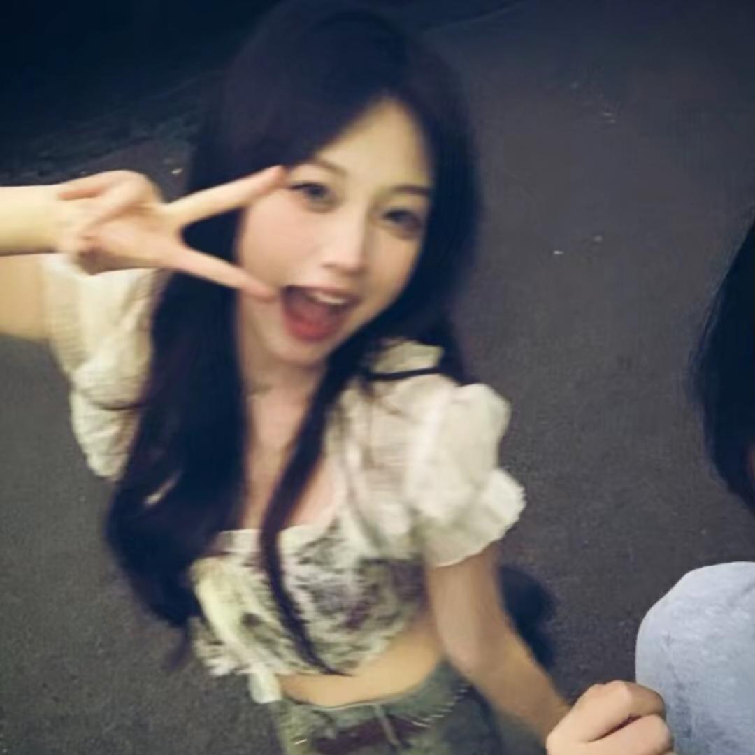 艺意雅美妆旗舰店